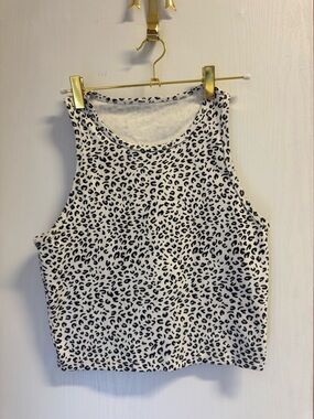Sleeveless Leopard Print Crop Tank Top - White/Black